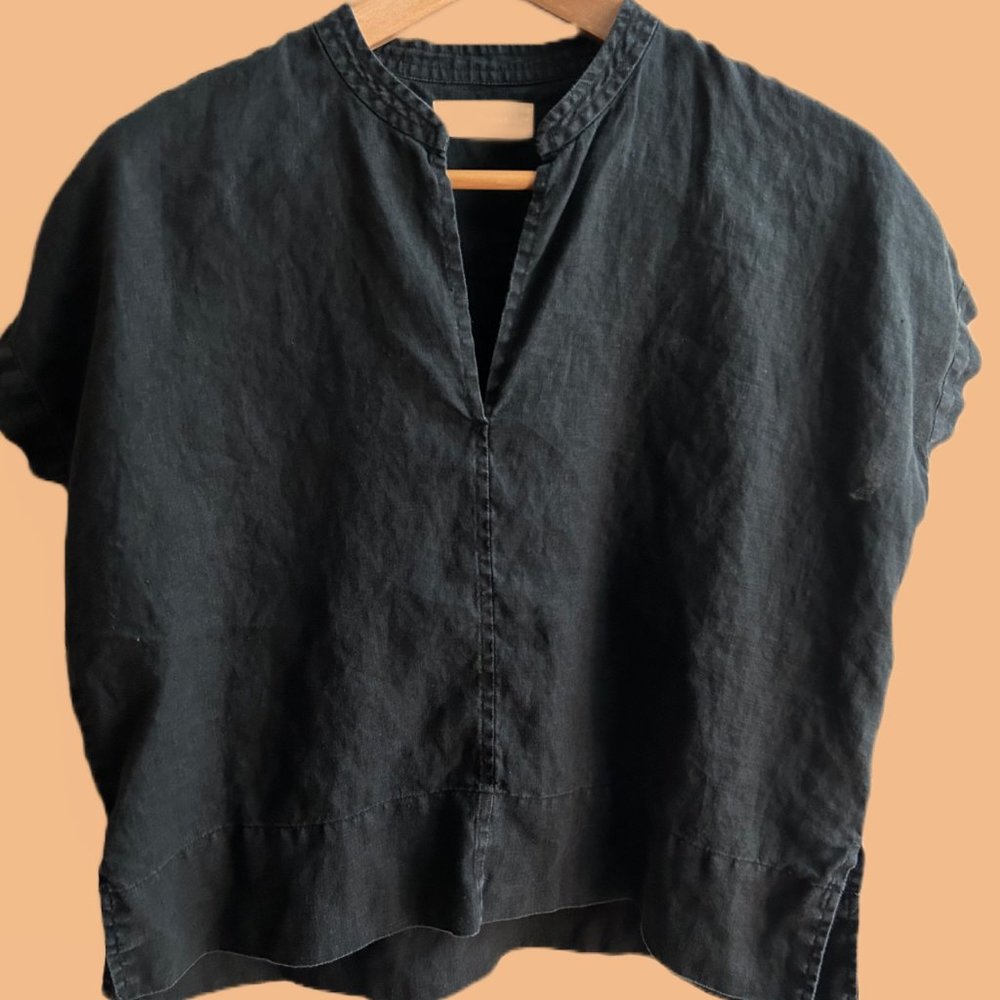 Everlane Split-Neck 100% Linen Top